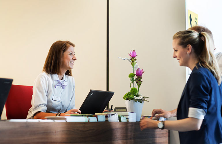 Über uns Kulissen Hostess