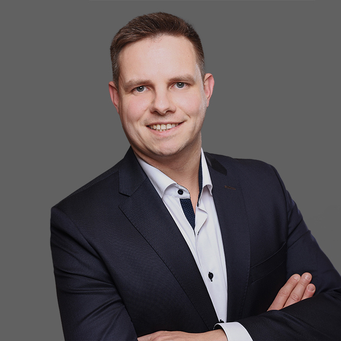 Herr Glockenmeier bei accente