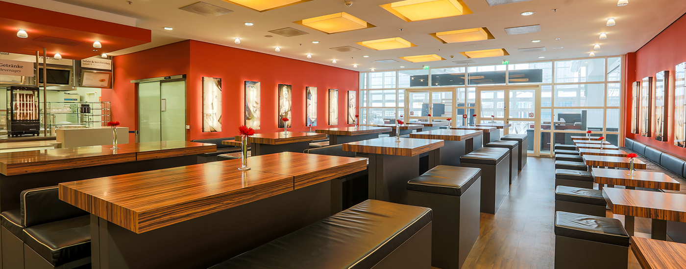 Blick ins Restaurant Piazza
