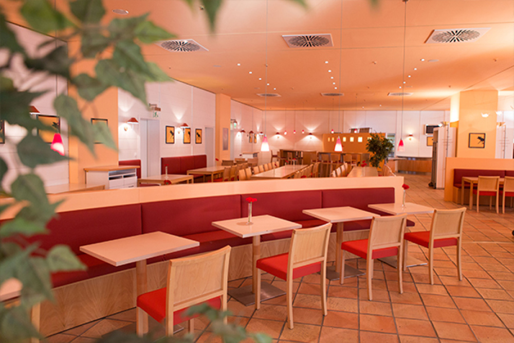 Blick ins Restaurant Stremma